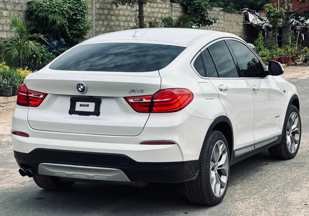 BMW X4 Xdrive 2018*