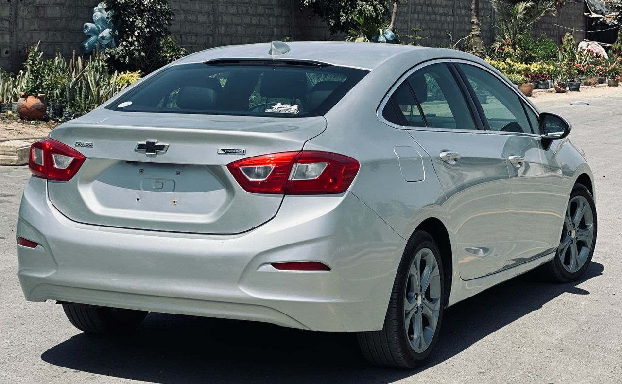 CHEVROLET CRUZE PREMIÈR