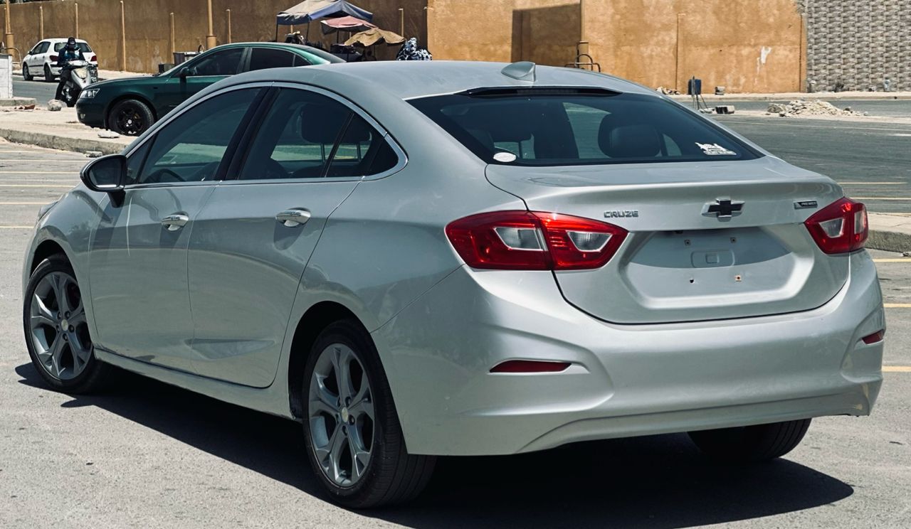 CHEVROLET CRUZE PREMIÈR