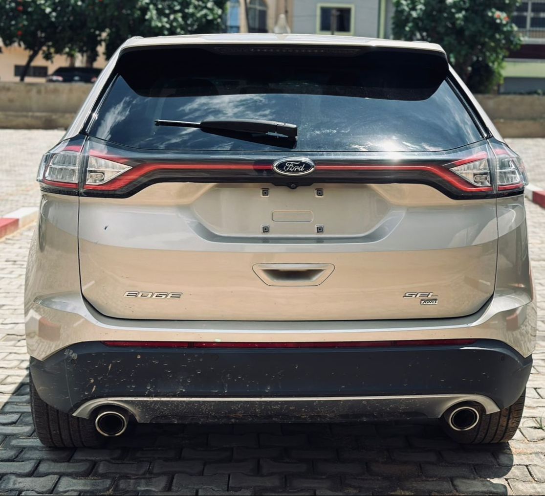 FORD EDGE SEL 4WD 2017