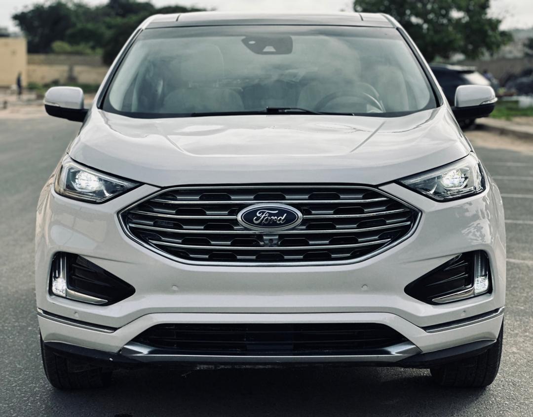 FORD EDGE TITANIUM 2019 Blanc