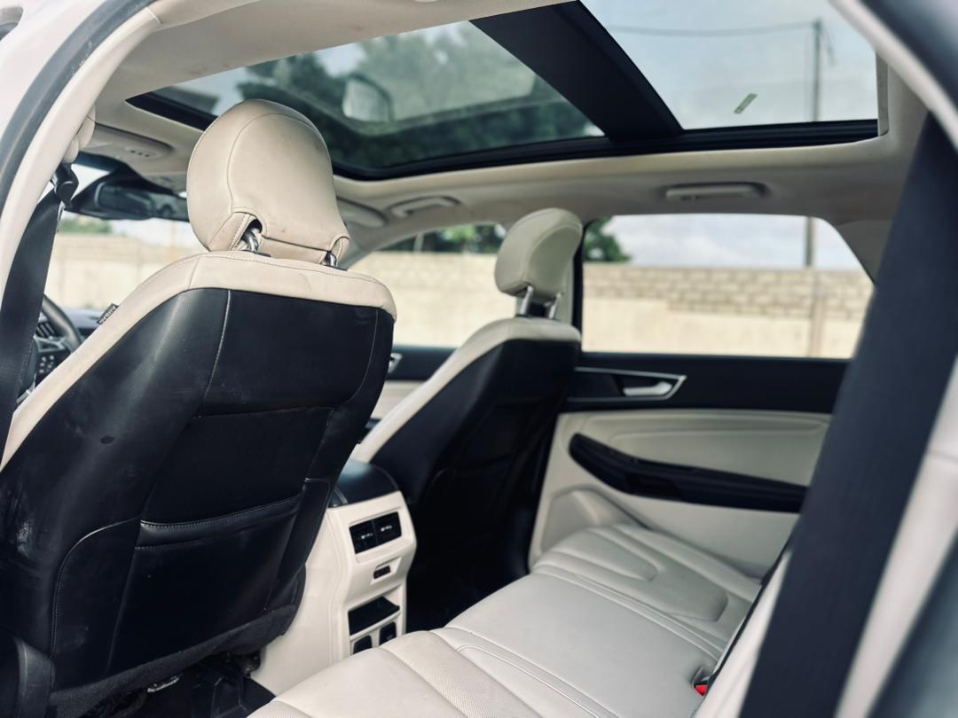 FORD EDGE TITANIUM 2019 Blanc