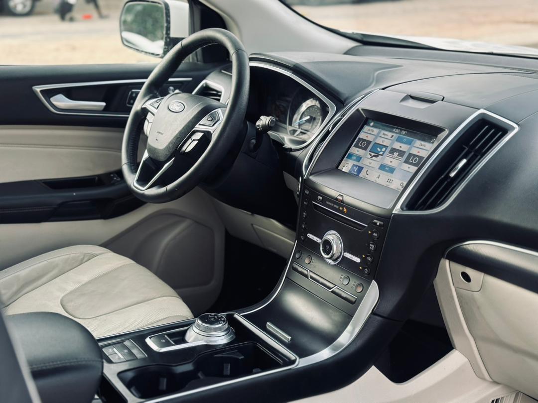 FORD EDGE TITANIUM 2019 Blanc