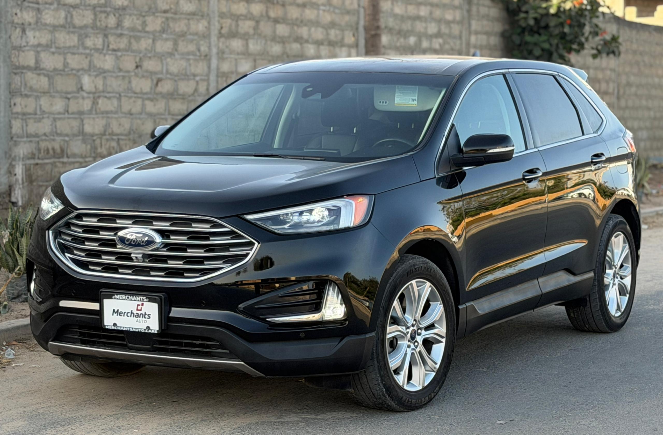 FORD EDGE TITANIUM 2022*