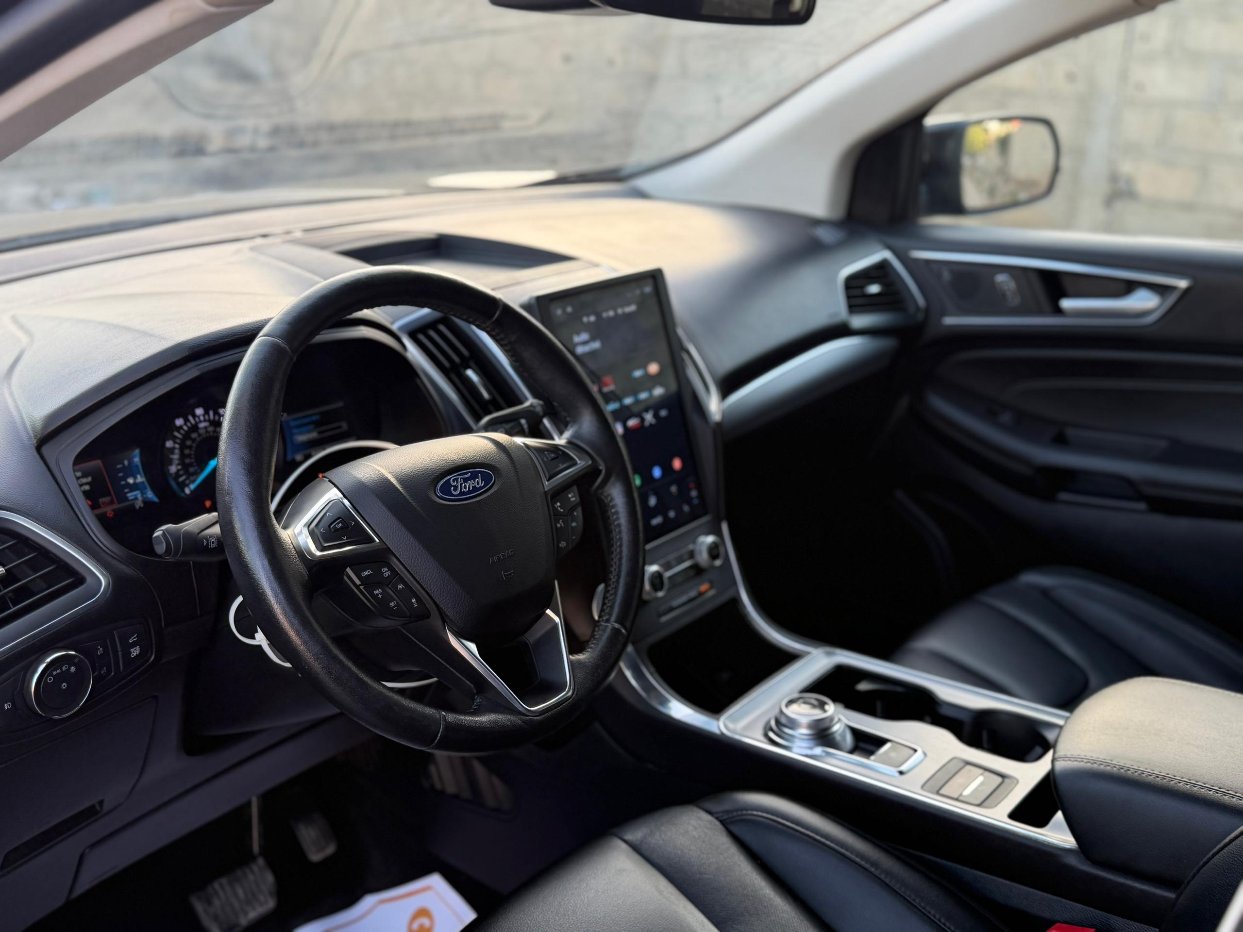 FORD EDGE TITANIUM 2022*