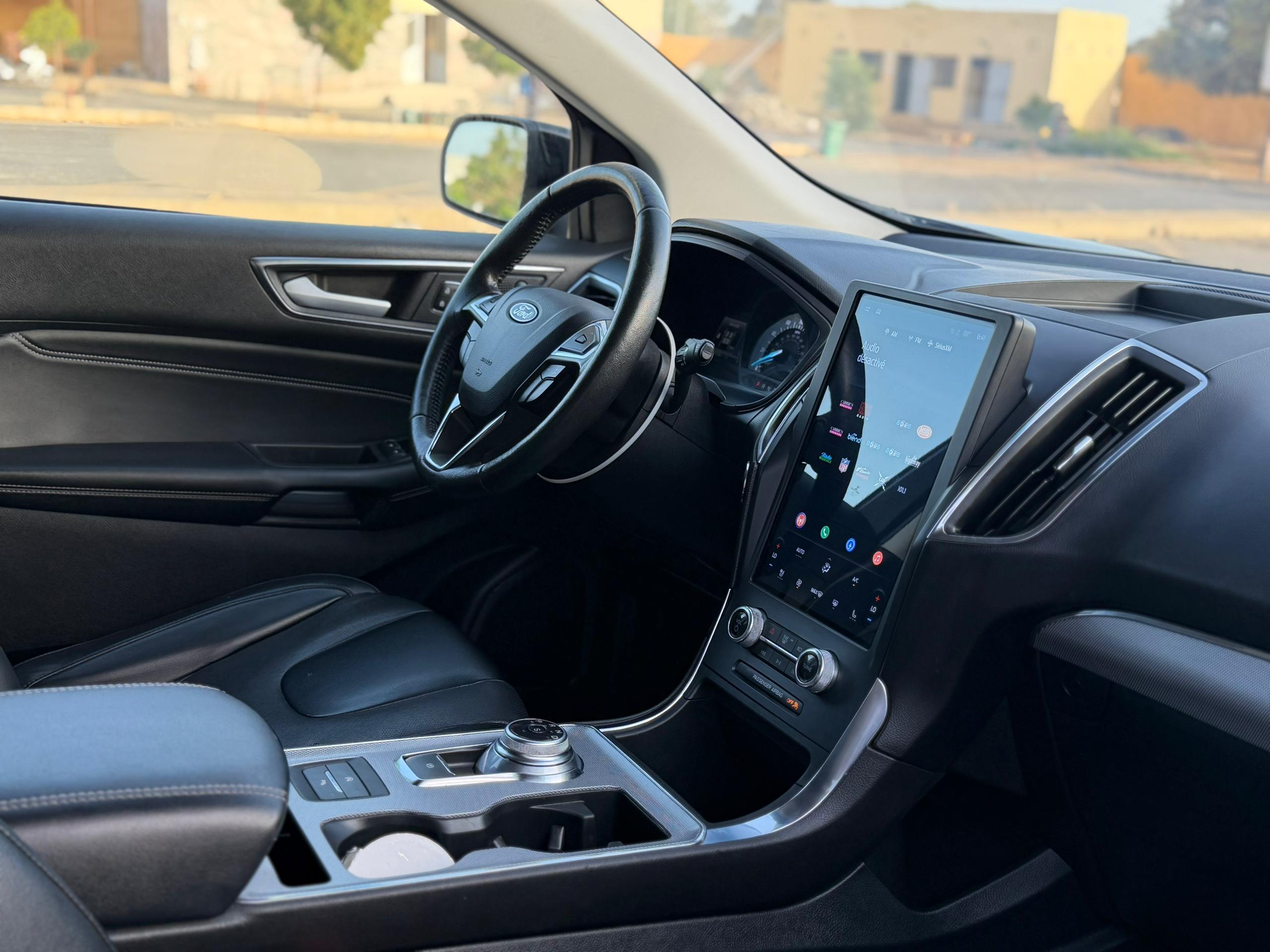 FORD EDGE TITANIUM 2022*