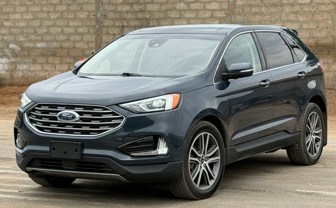 FORD EDGE TITANIUM AWD 2019.