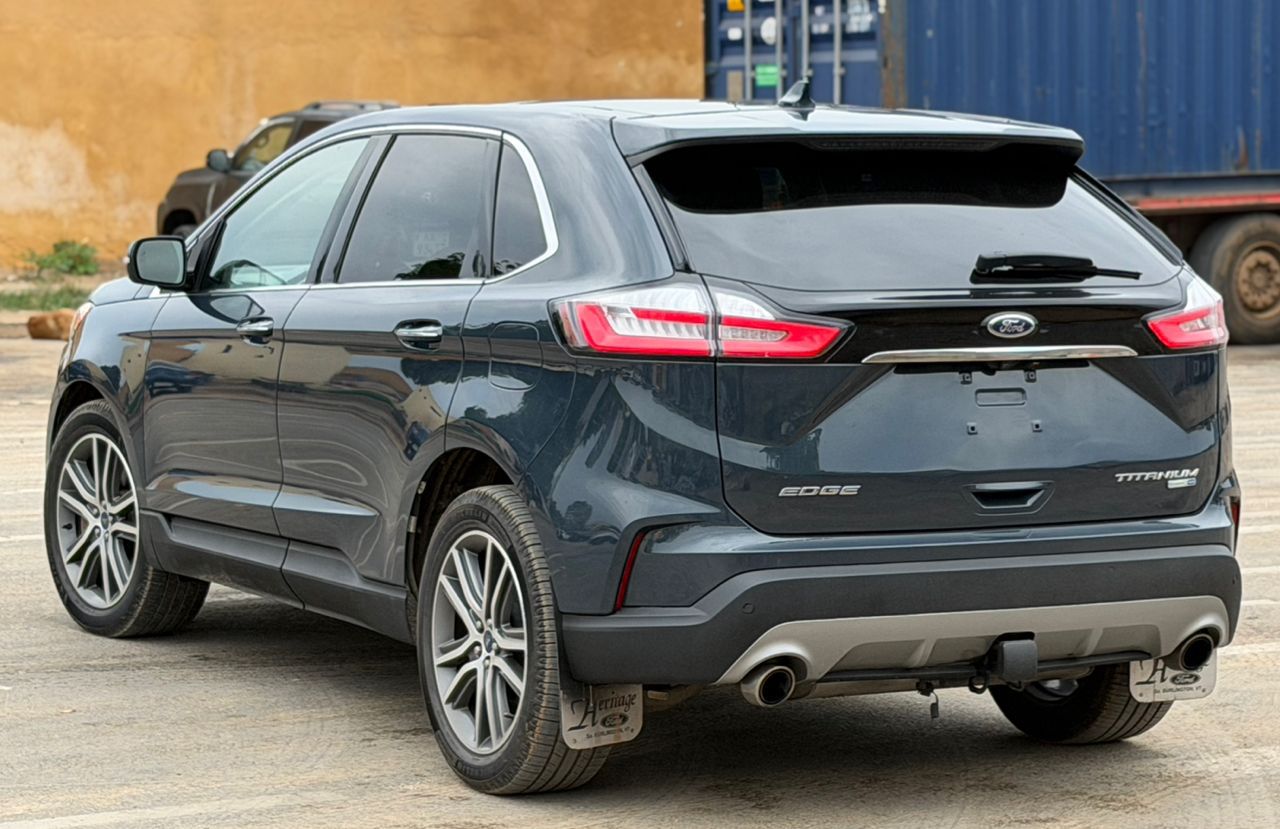 FORD EDGE TITANIUM AWD 2019.