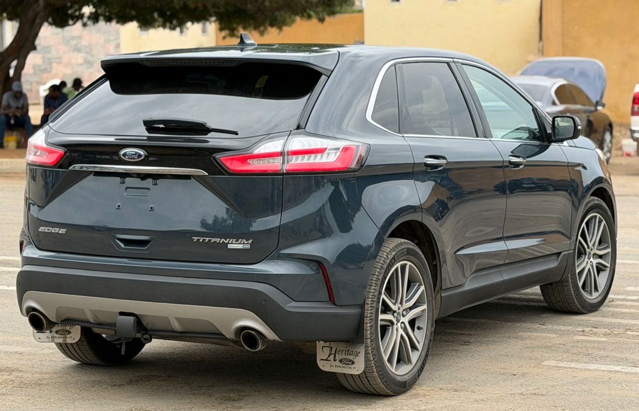 FORD EDGE TITANIUM AWD 2019.