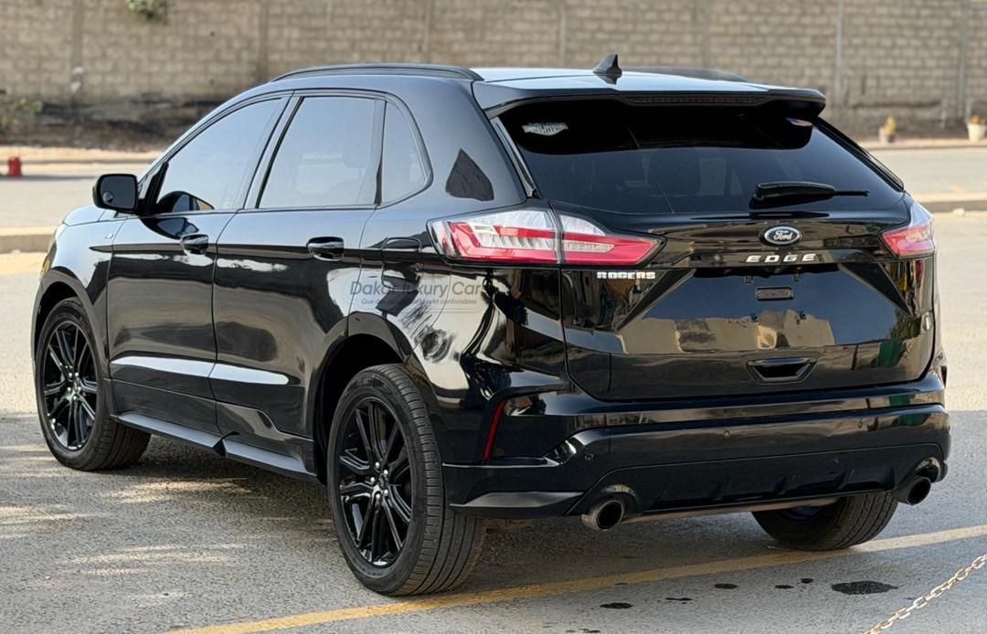 FORD EDGE TITANIUM ST