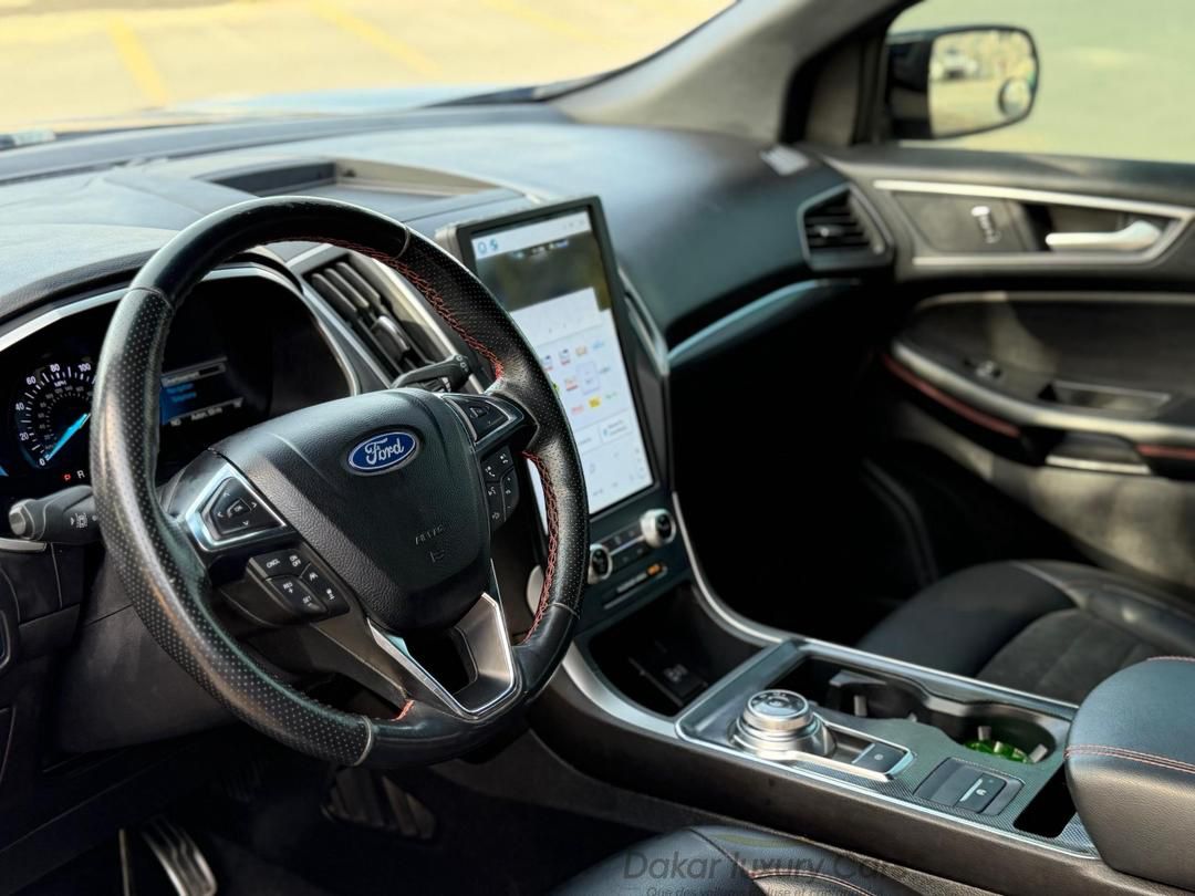 FORD EDGE TITANIUM ST