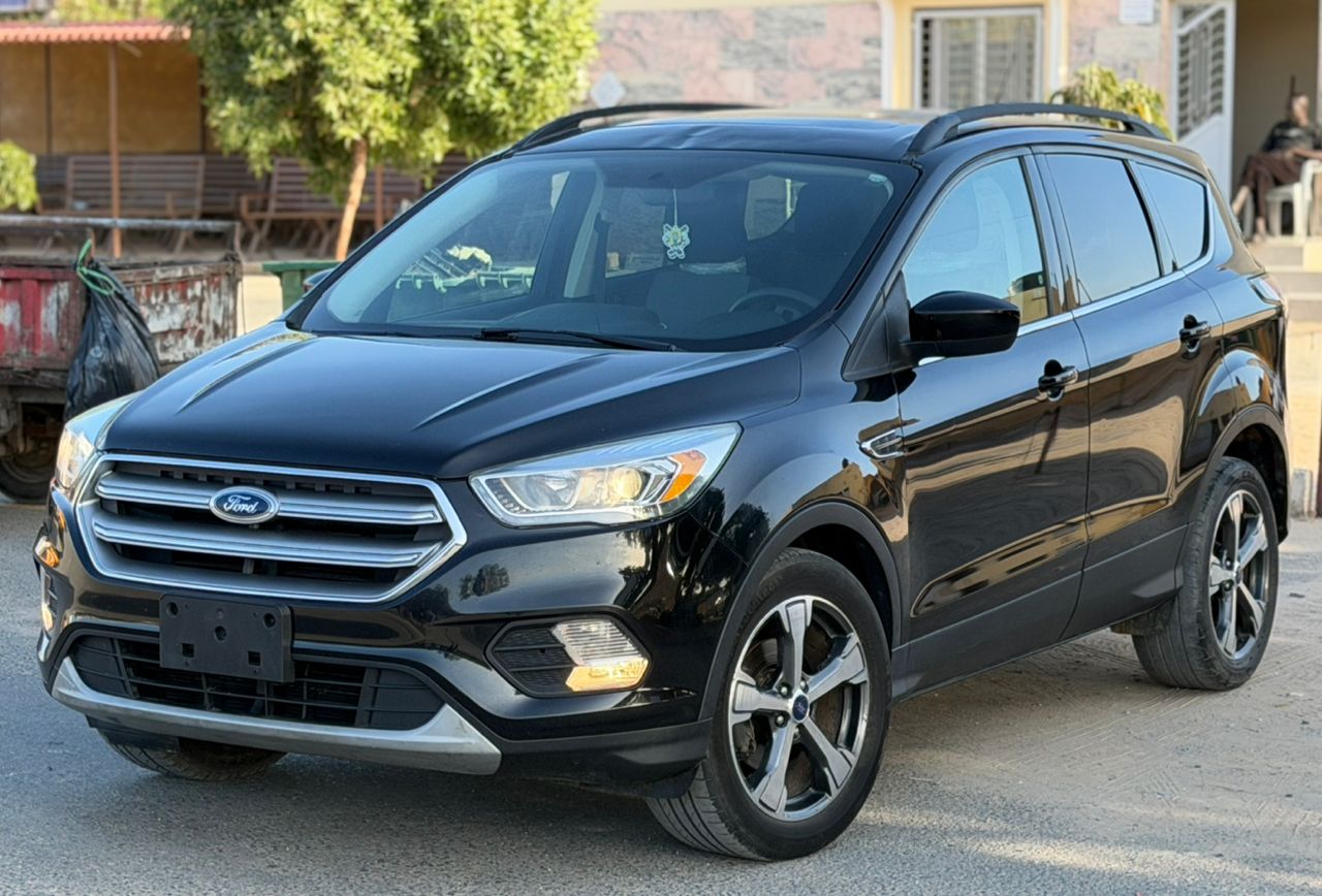 FORD ESCAPE SEL 2017.