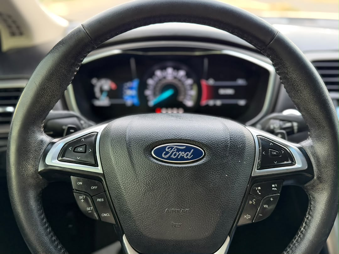 FORD FUSION SEL 2017