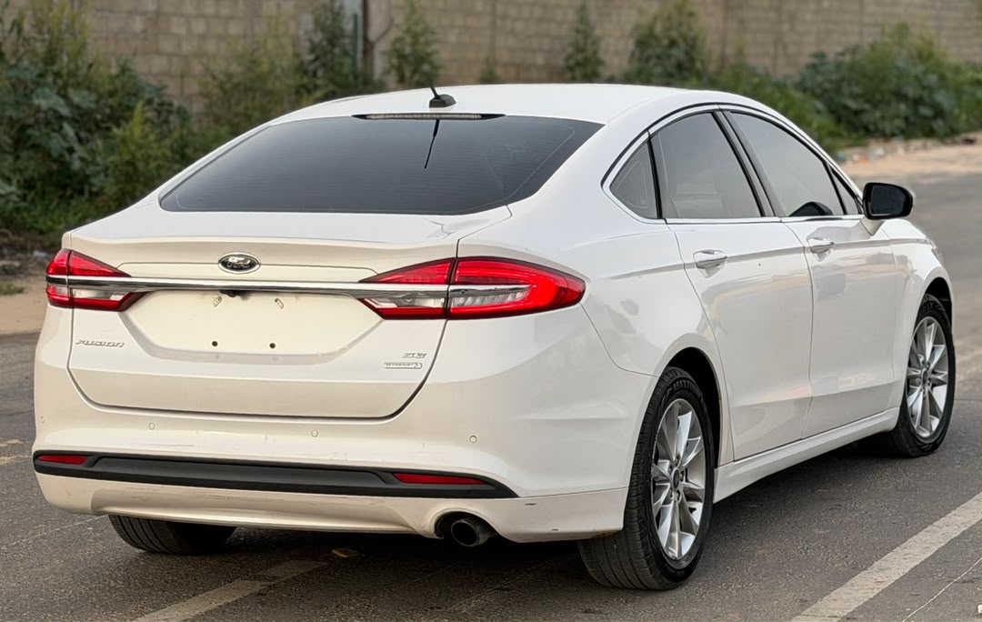 FORD FUSION SEL 2017