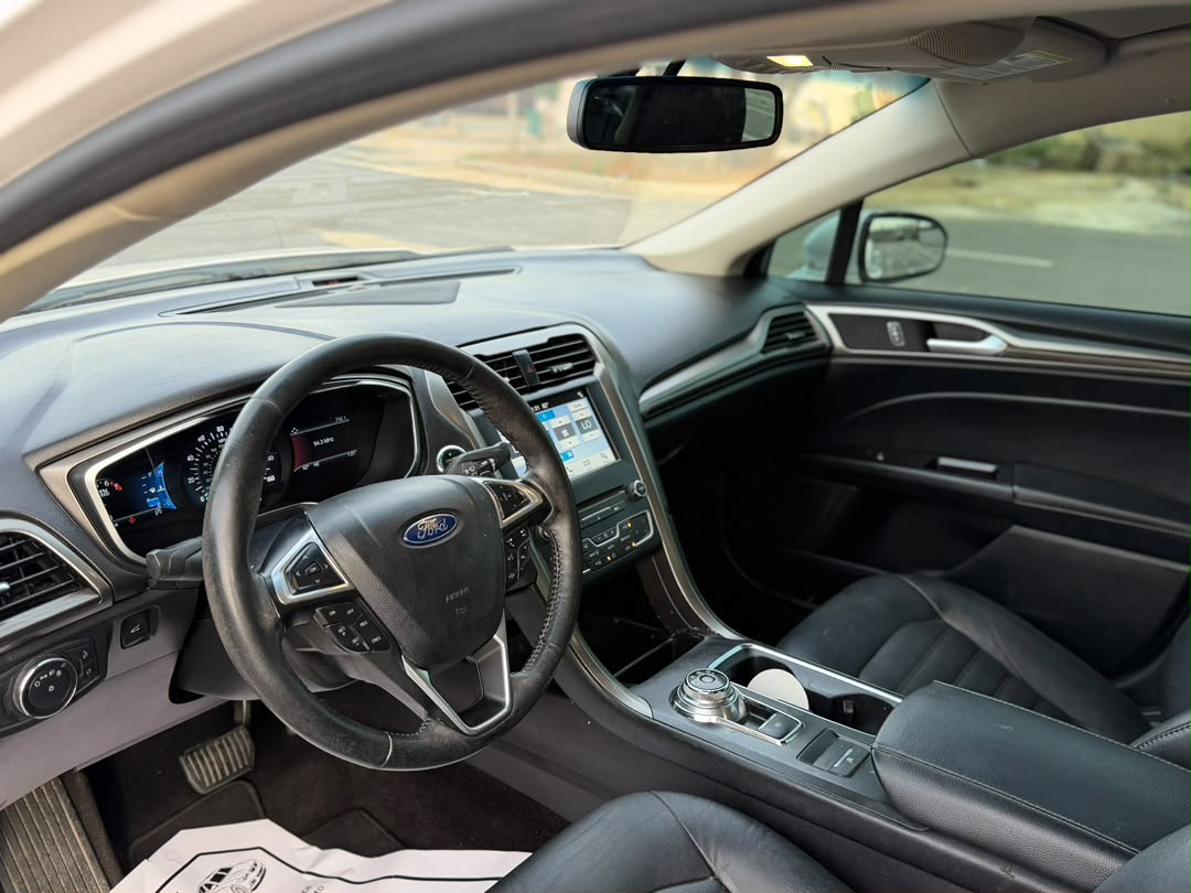 FORD FUSION SEL 2017