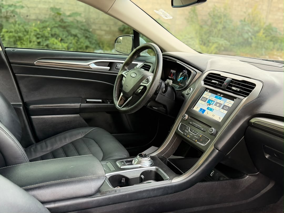FORD FUSION SEL 2017