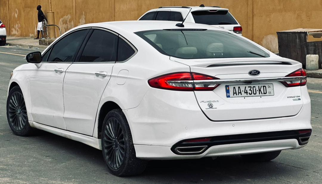 FORD FUSION TITANIUM AWD