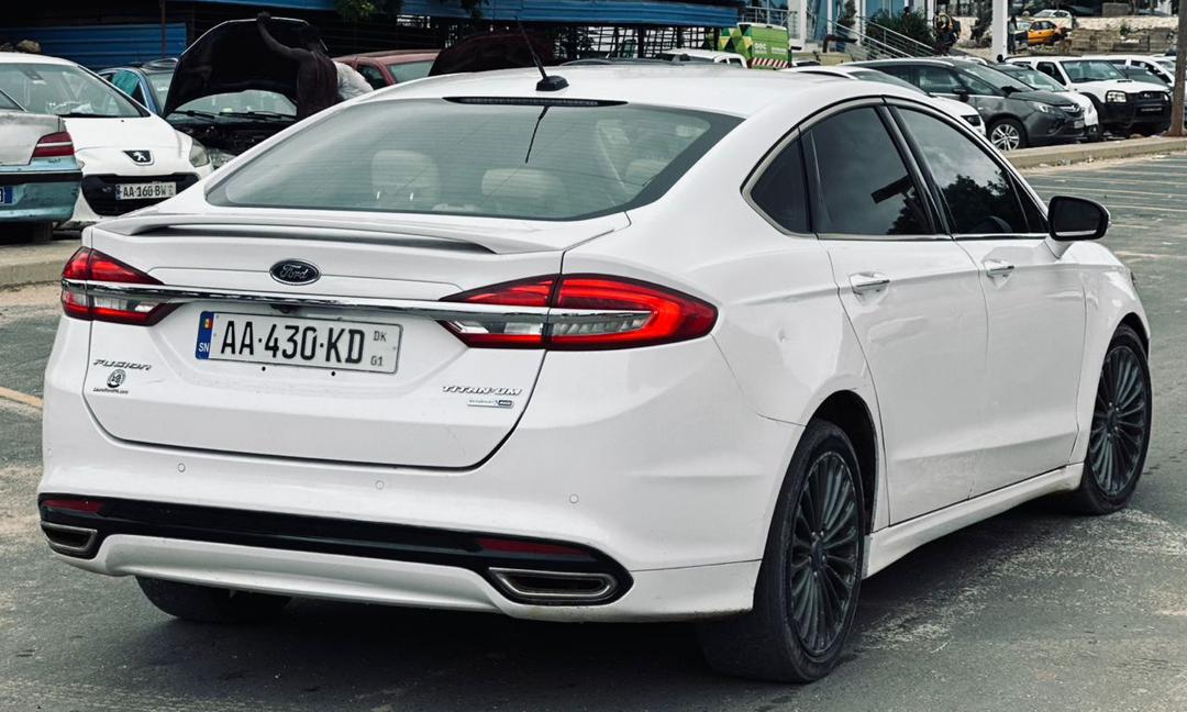 FORD FUSION TITANIUM AWD