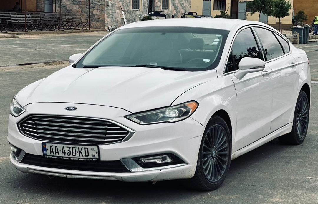 FORD FUSION TITANIUM AWD