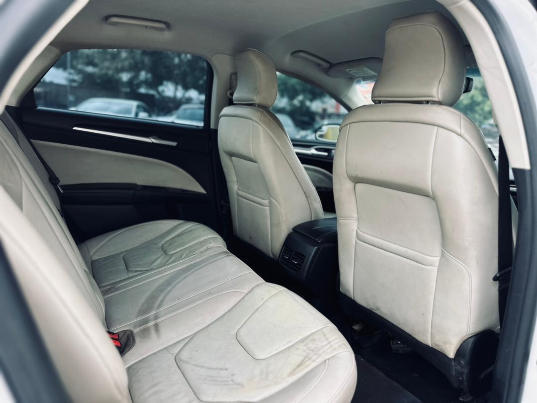 FORD FUSION TITANIUM AWD