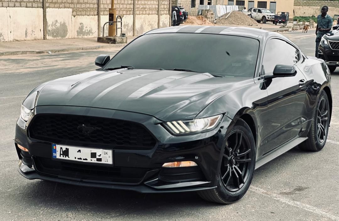 FORD MUSTANG 2016