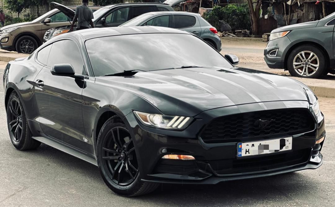 FORD MUSTANG 2016