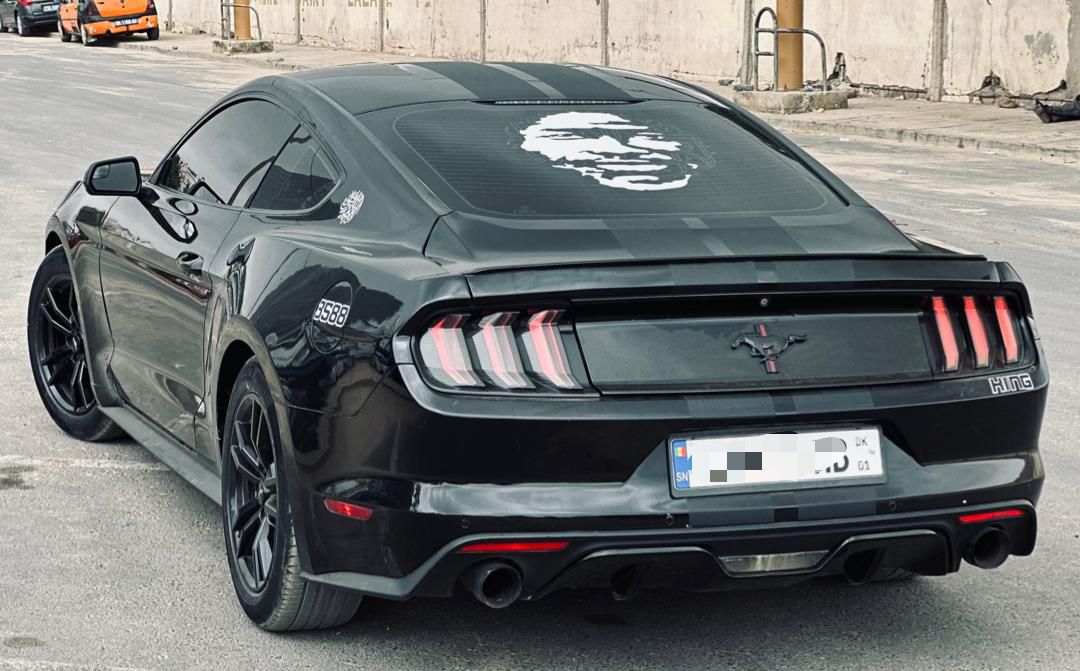 FORD MUSTANG 2016