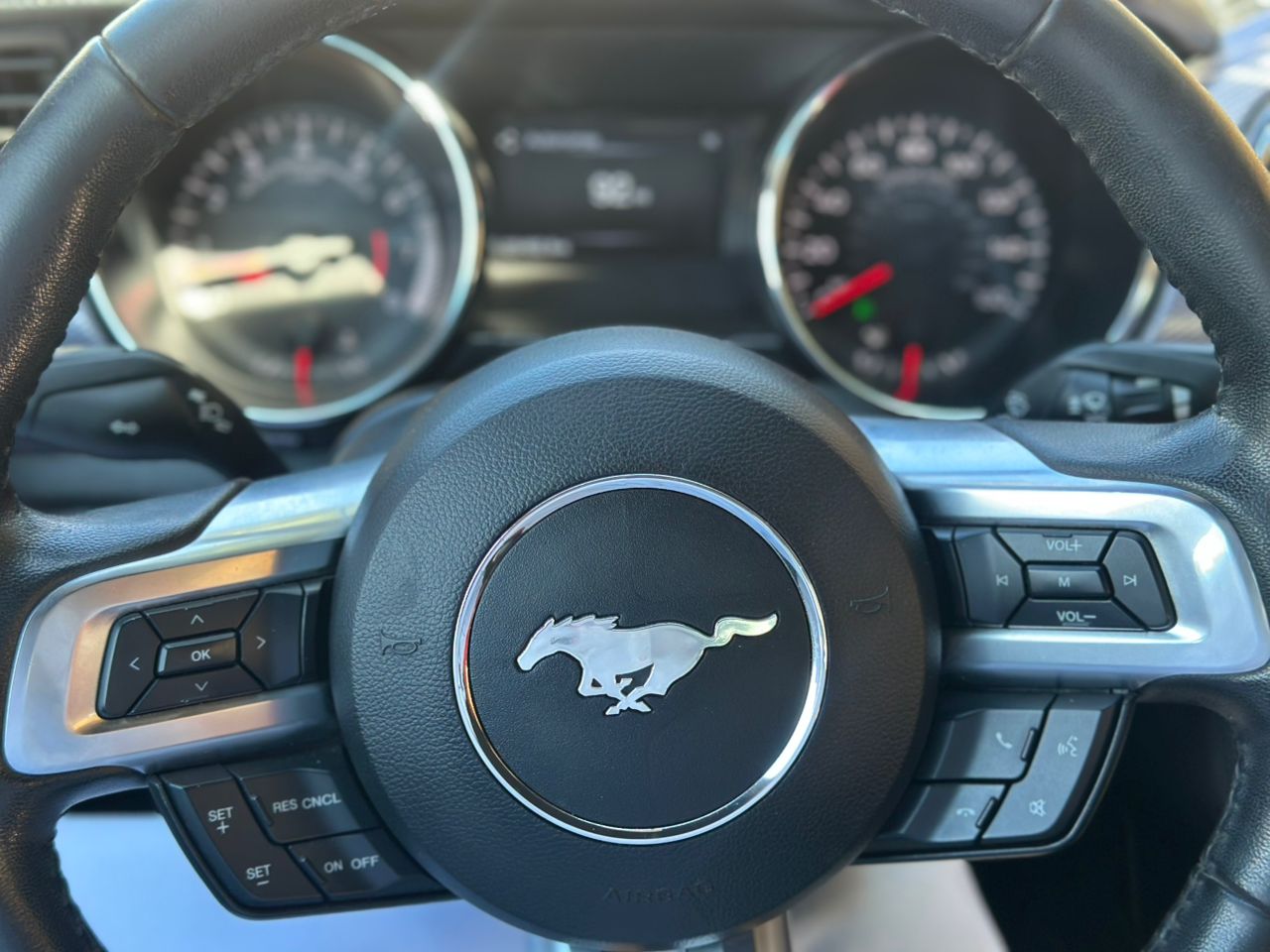FORD MUSTANG GT 2018