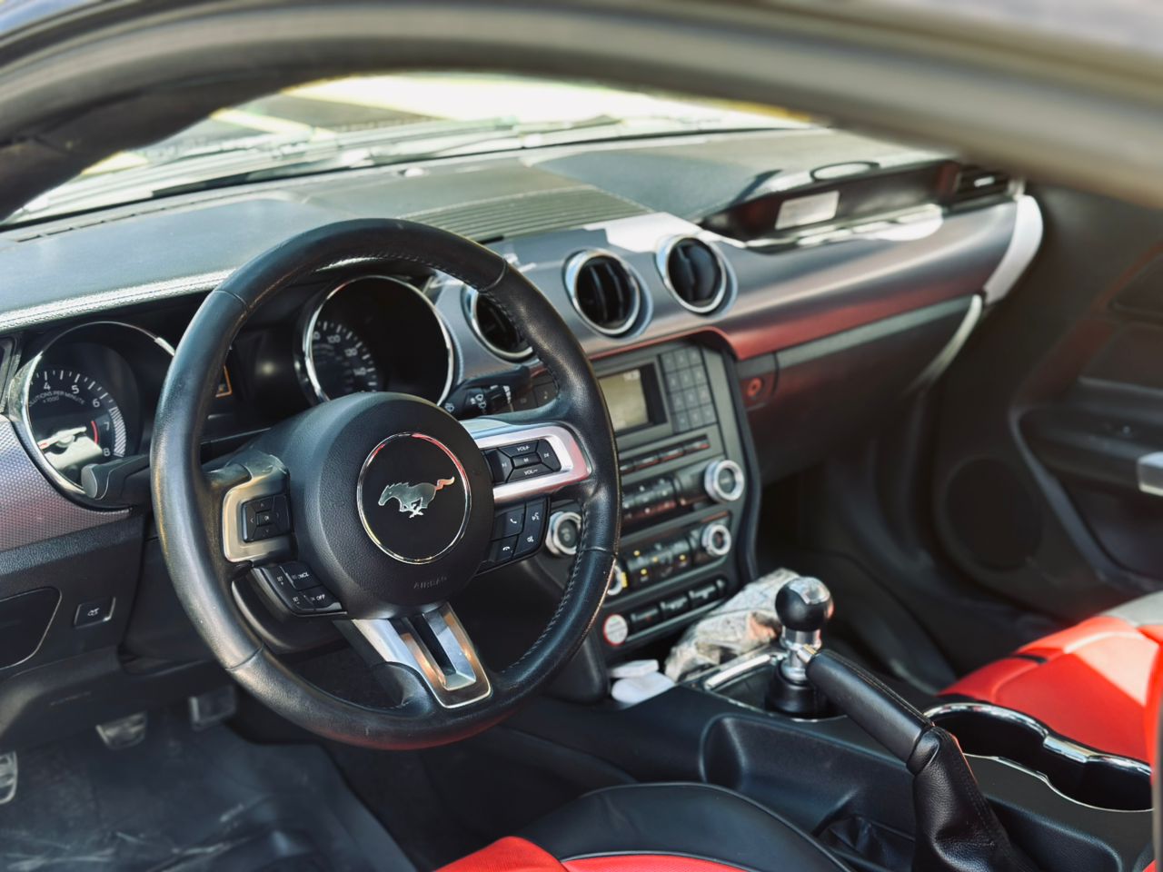 FORD MUSTANG GT 2018