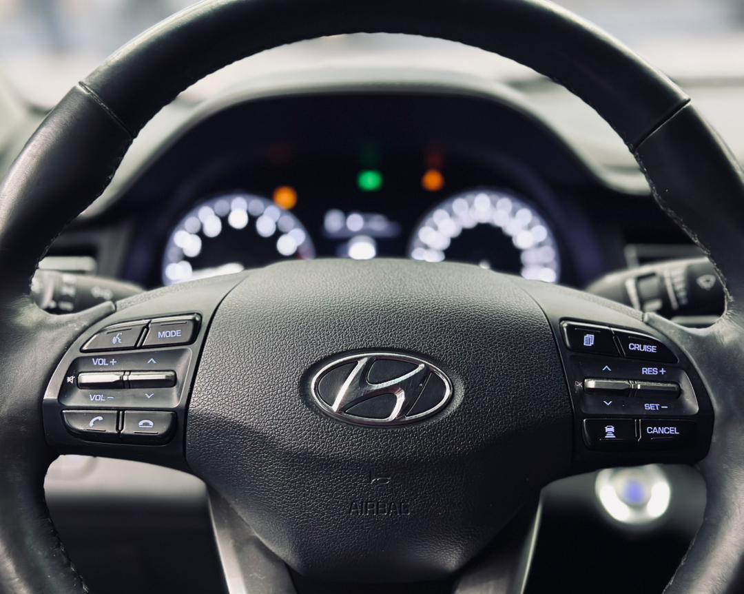 HYUNDAI AVANTE 2020..