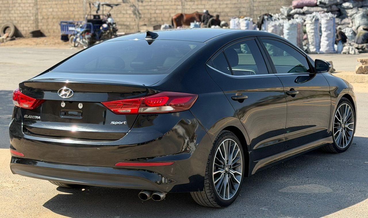 HYUNDAI ELANTRA SPORT 2018