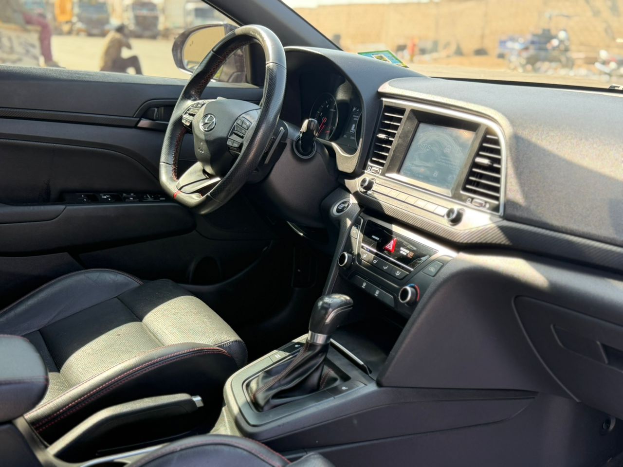 HYUNDAI ELANTRA SPORT