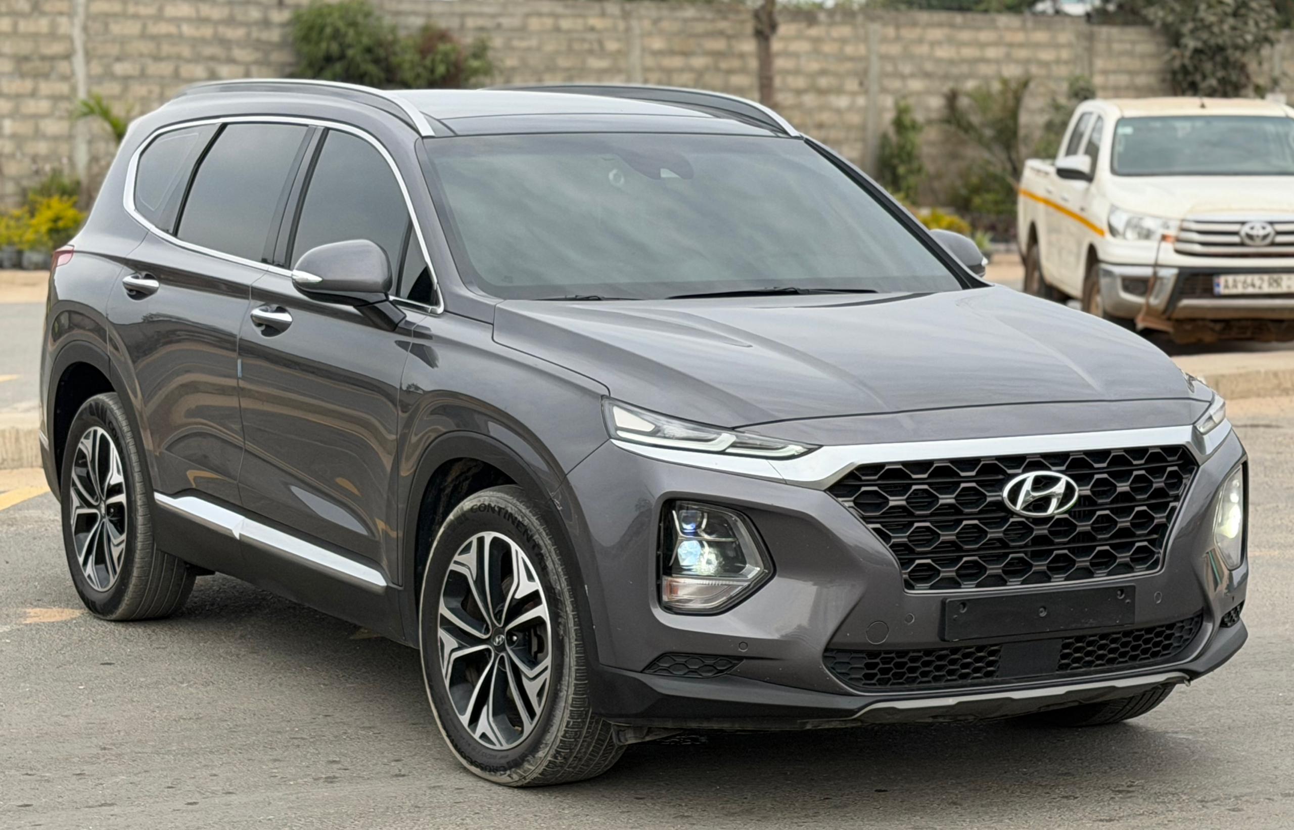 HYUNDAI SANTA FE LIMITED