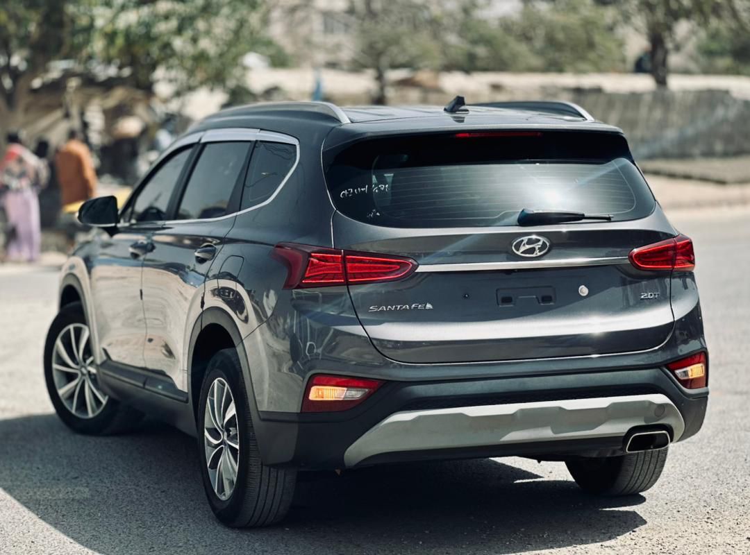 HYUNDAI SANTAFE 2.0T
