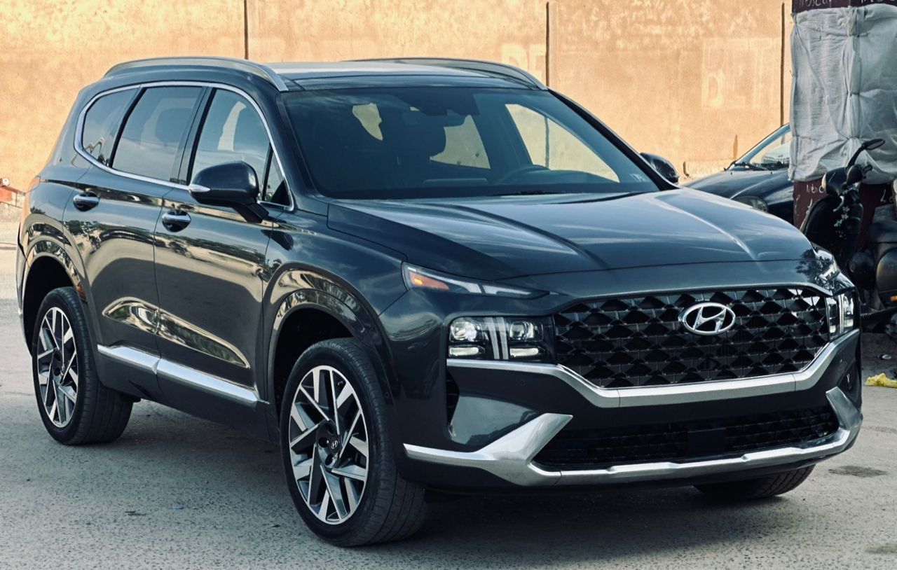 HYUNDAI SANTAFE CALIGRAFFE 2022