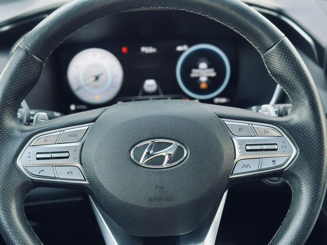 HYUNDAI SANTAFE CALIGRAFFE 2022