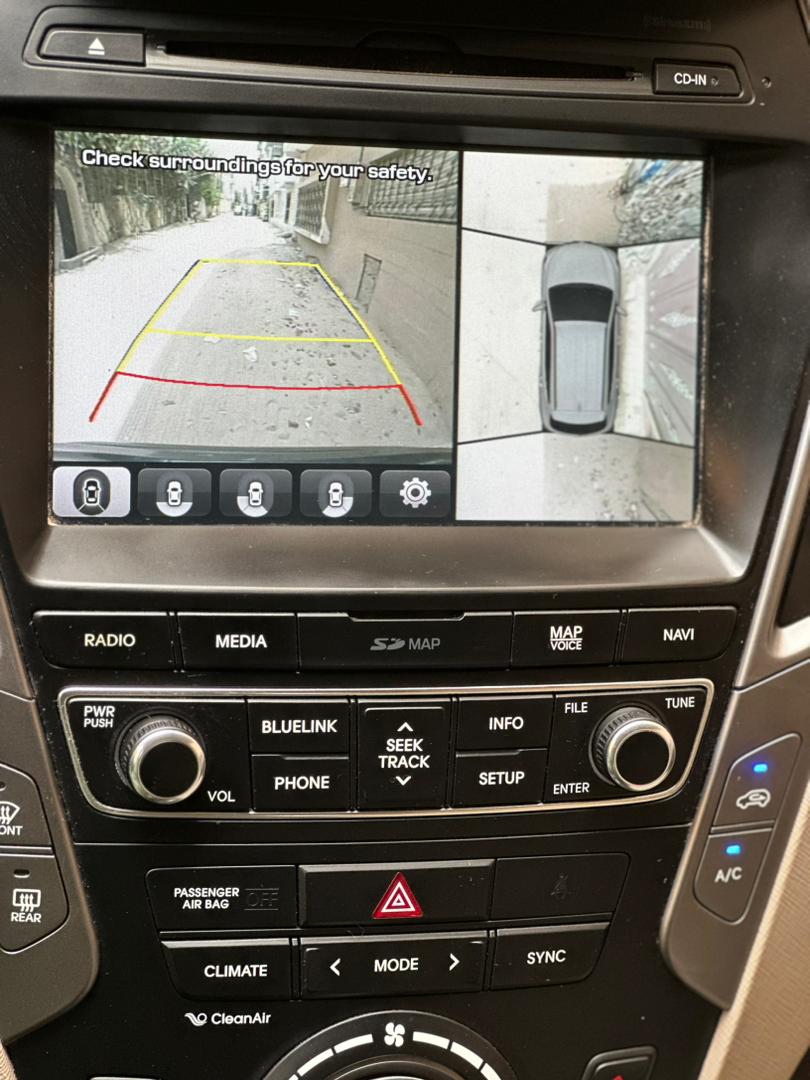 HYUNDAI SANTAFE LIMITED 2017