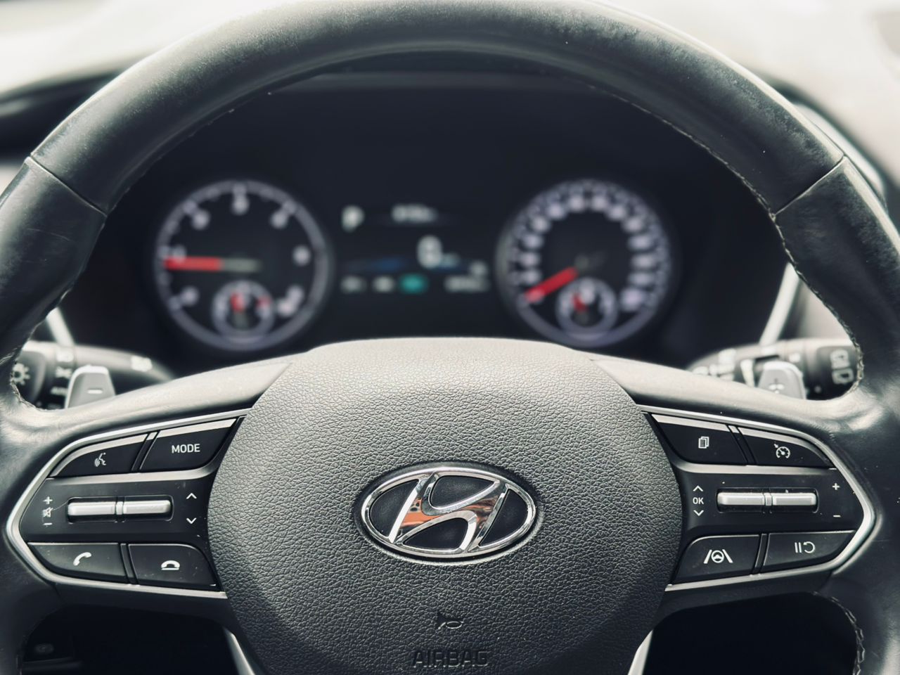 HYUNDAI SANTAFE LIMITED