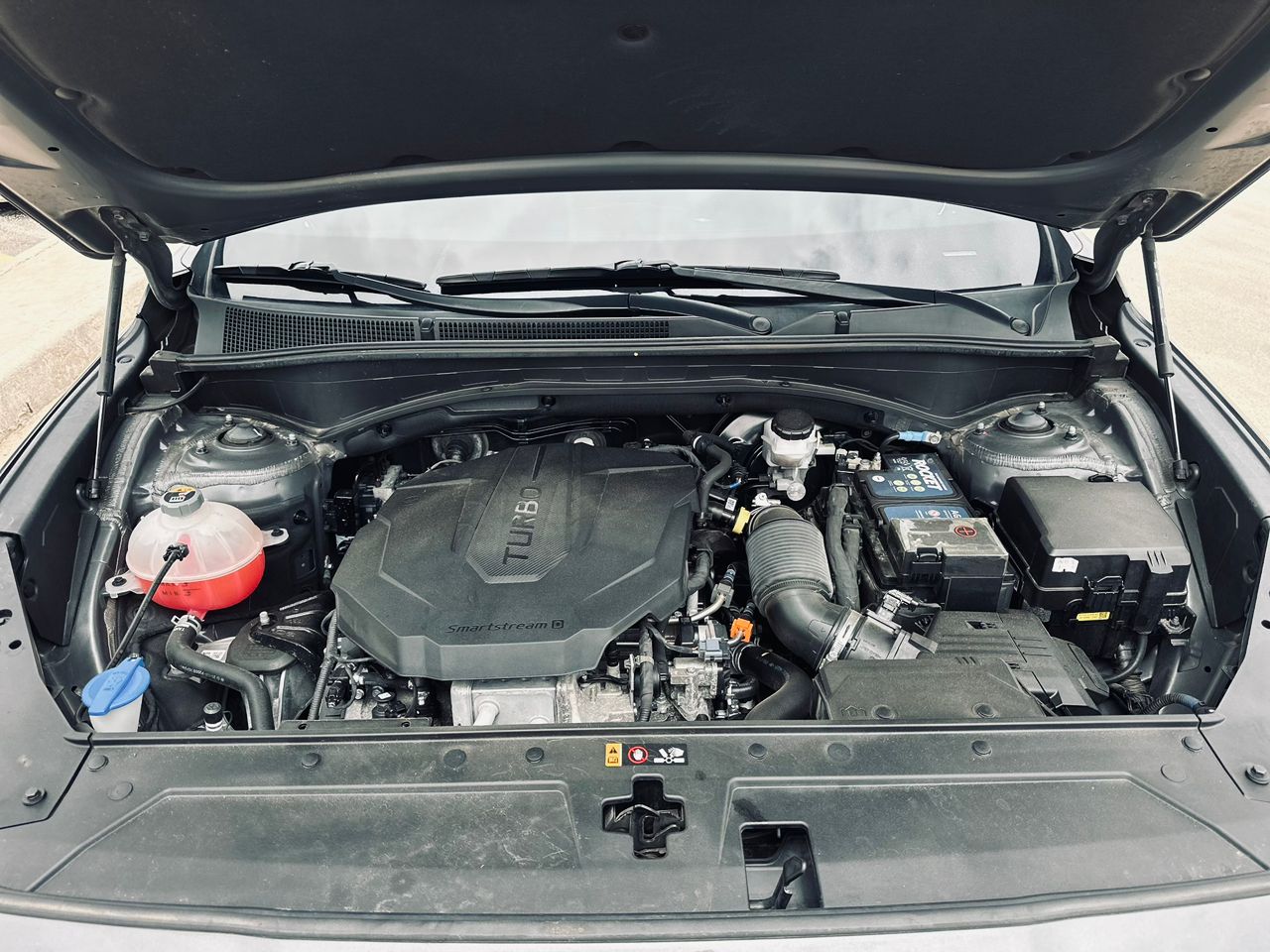 HYUNDAI SANTAFE LIMITED