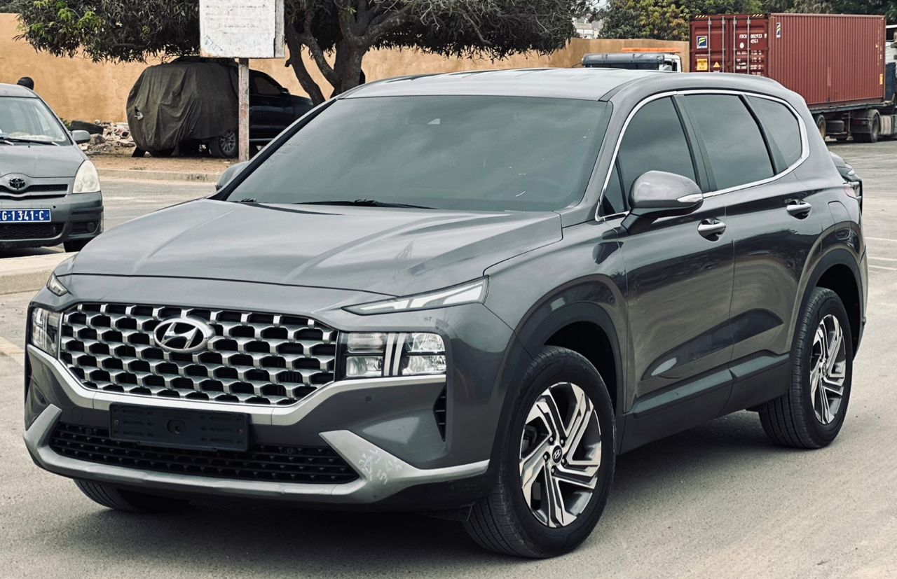 HYUNDAI SANTAFE LIMITED