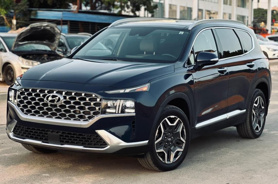 HYUNDAI SANTAFE PREMIUM 2023