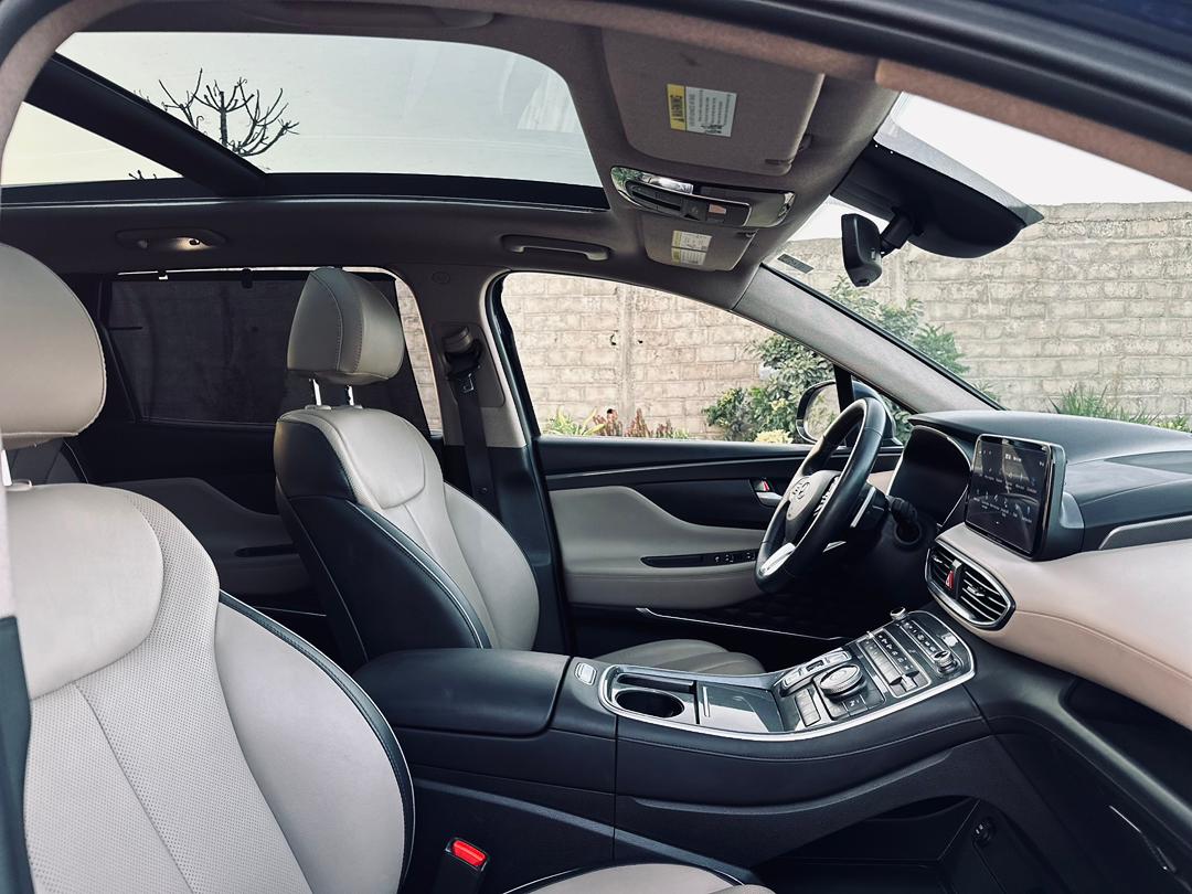 HYUNDAI SANTAFE PREMIUM 2023