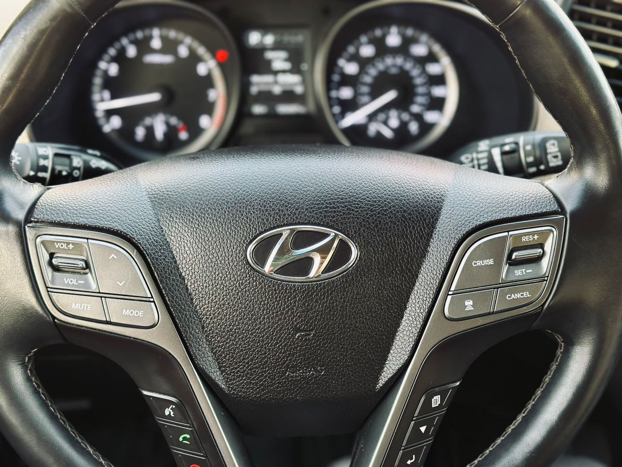HYUNDAI SANTAFE ULTIMATE 2017