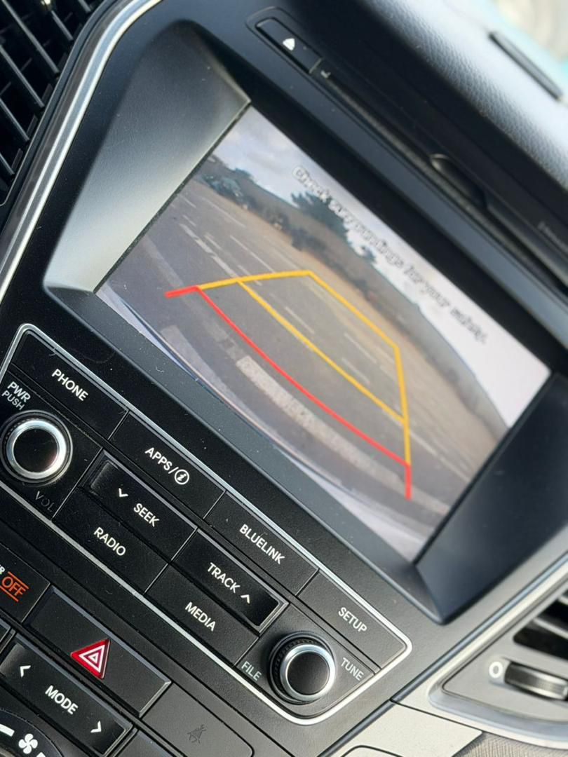 HYUNDAI SANTAFEE 2017.