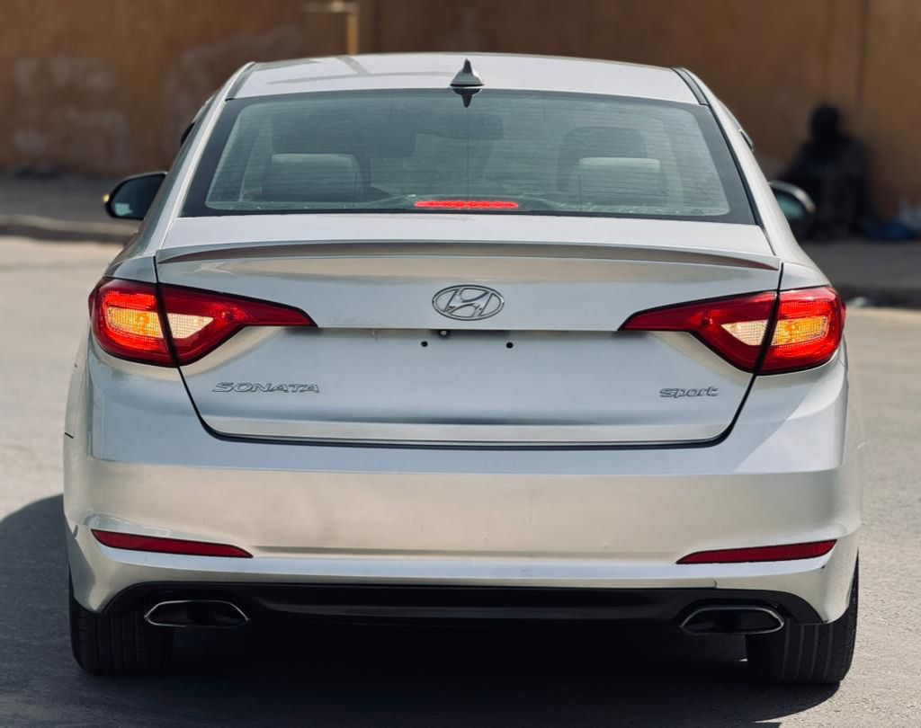 HYUNDAI SONATA 2016