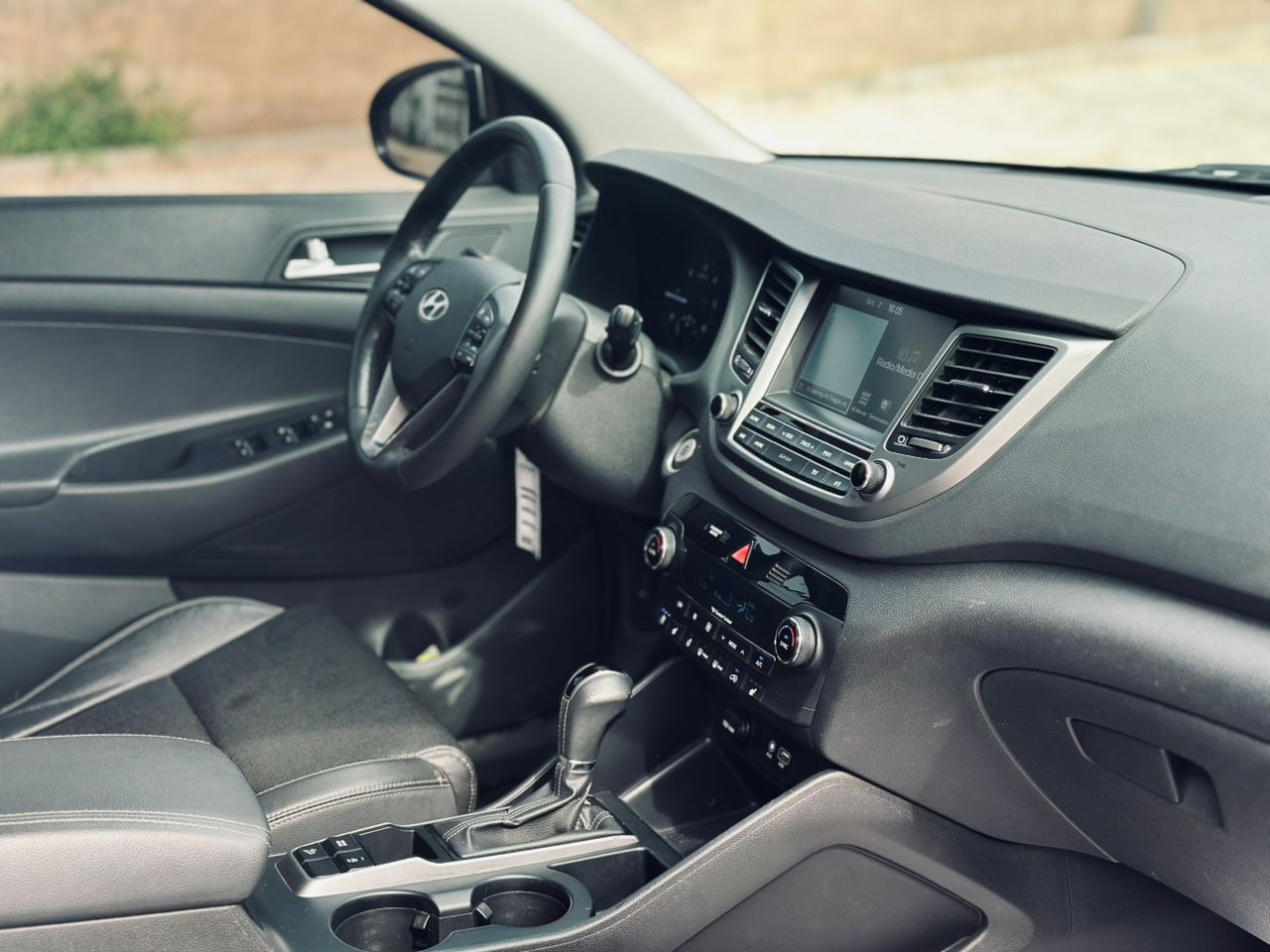 HYUNDAI TUCSON EVGT 2017 gris