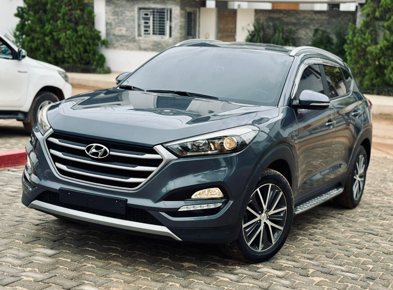 HYUNDAI TUCSON EVGT 4WD 2017