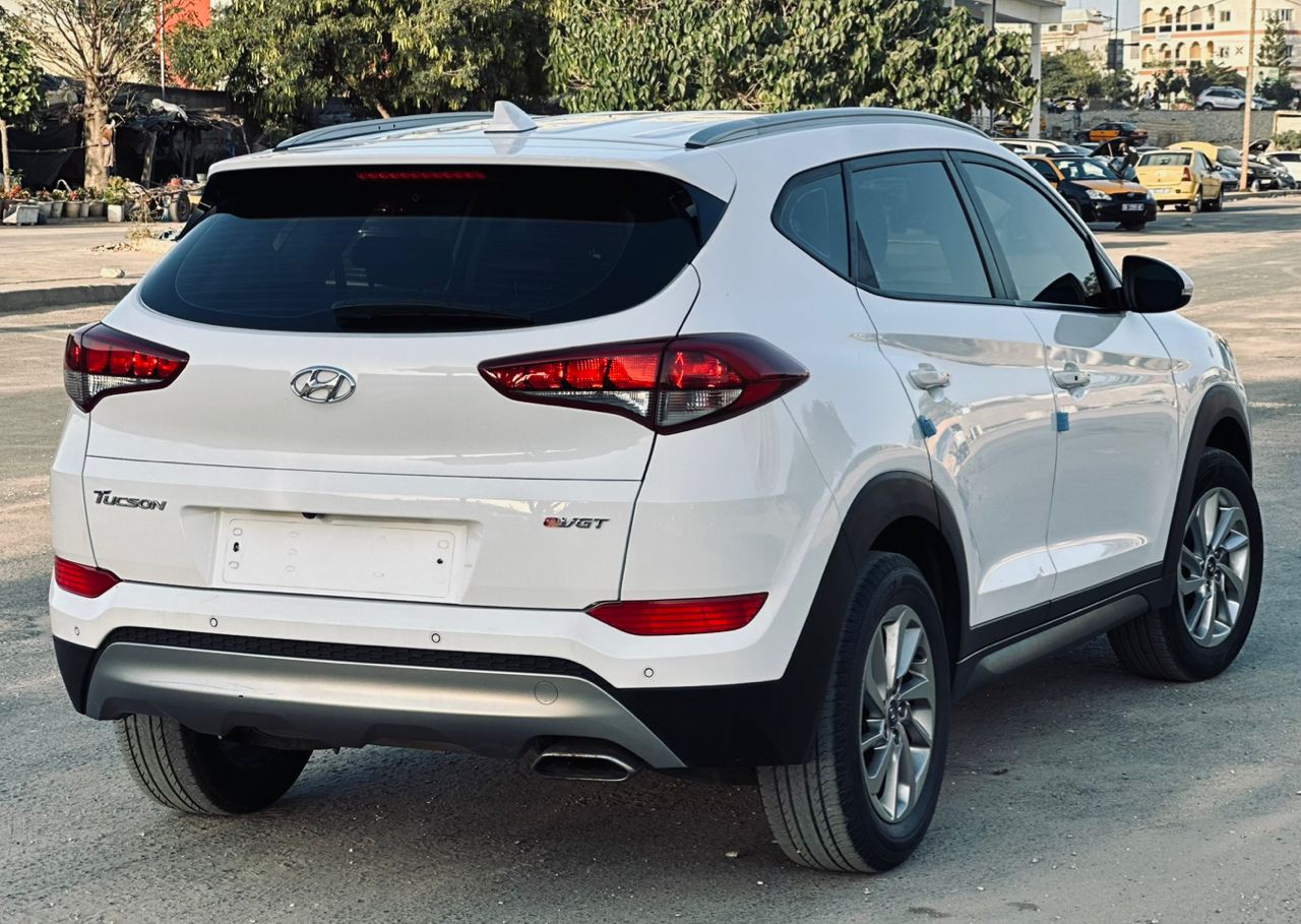 HYUNDAI TUCSON EVGT