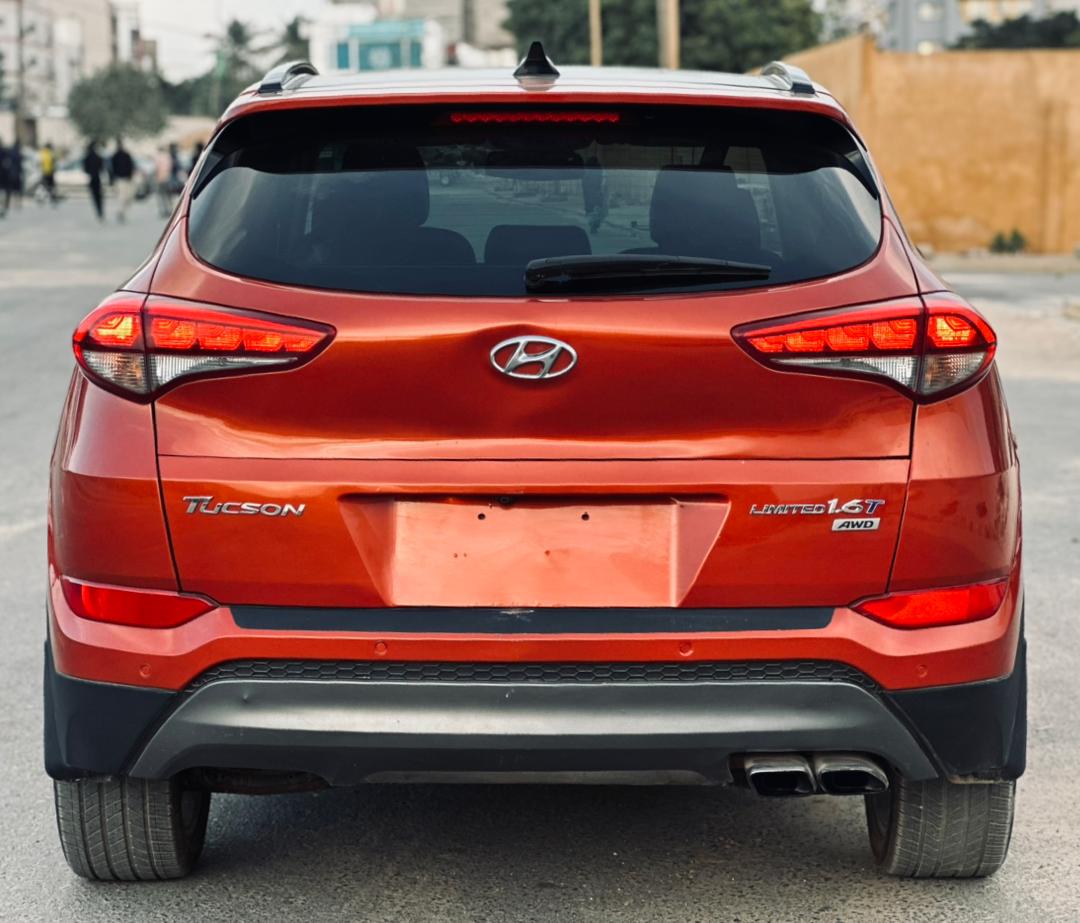 HYUNDAI TUCSON LIMITED 2017