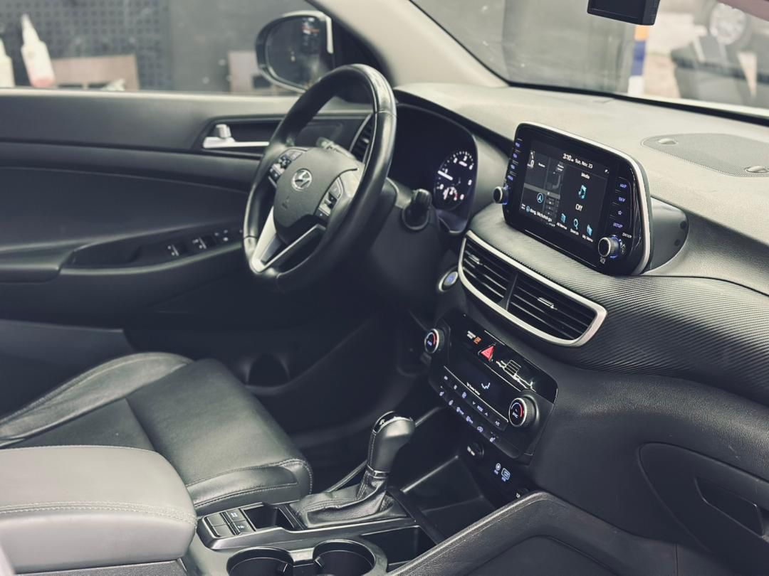 HYUNDAI TUCSON LIMITED 2.0D .